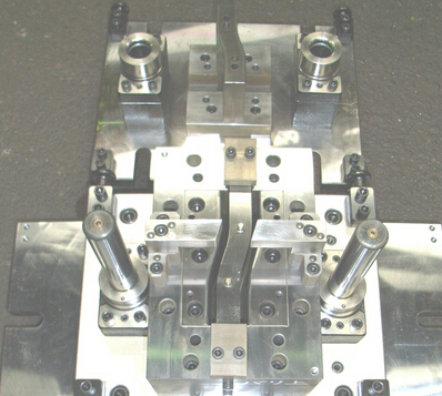 1426055197250353.jpg 我國(guó)逐漸發(fā)展成沖壓模具強(qiáng)國(guó)