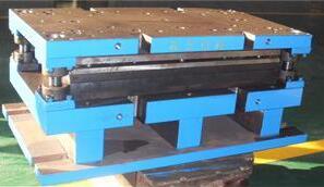 級(jí)進(jìn)模具沖壓產(chǎn)品出現(xiàn)跳屑?jí)簜脑?/></p><p>　　級(jí)進(jìn)模具沖壓產(chǎn)品出現(xiàn)跳屑?jí)簜脑颍?/p><p>　　A、間隙偏大; 
B、送料不當(dāng);C、沖壓油滴太快，油粘;D、模具未退磁;E、凸模磨損，屑料壓附于凸模上;F、凸模太短，插入凹模長(zhǎng)度不足;G、材質(zhì)較硬，沖切形狀簡(jiǎn)單;H、應(yīng)急措施。</p><p>　　解決對(duì)策：</p><p>　　A、控制凸凹模加工精度或修改設(shè)計(jì)間隙;B、送至適當(dāng)位置時(shí)修剪料帶并及時(shí)清理模具;C、控制沖壓油滴油量，或更換油種降低粘度;D 
模具、研修后必須退磁(沖鐵料更須注意);E、研修凸模刀口; 
F、調(diào)整凸模刃入凹模長(zhǎng)度;G、更換材料，修改設(shè)計(jì)。凸模刃入端面裝頂出或修出斜面或弧性(注意方向)。減少凸模刃部端面與屑料之貼合面積;H、減小凹模刃口的鋒利度，減小凹模刃口的研修量，增加凹模直刃部表面的粗糙度(被覆)，采用吸塵器吸廢料。降低沖速，減緩跳屑。</p>
        
        </div>
        <div   id=