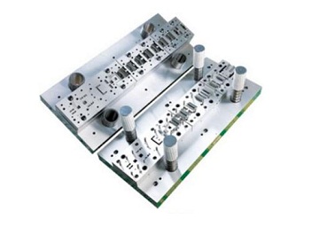 1526348917708594.jpg 級(jí)進(jìn)模