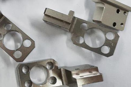 精密沖壓件應(yīng)該如何保養(yǎng)好？需定期清潔！